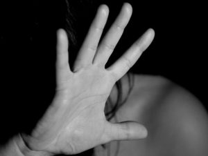 JEZIVO OTKRIĆE: Sportistkinja se ubila i u dnevniku obelodanila strašne detalje nasilja koje je trpela!