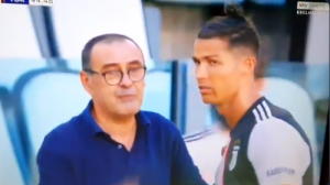TAKO SE NE PONAŠA JEDAN OD NAJBOLJIH: Jednim gestom Ronaldo potpuno ponizio Sarija (VIDEO)