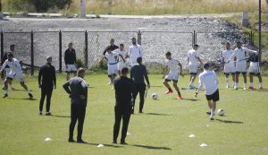 PARTIZANOVAC U DUŠI: Poznati glumac posetio crno-bele na Zlatiboru! (FOTO)