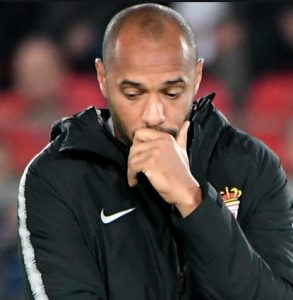 GODINE PROLAZE, MAGIJA OSTAJE: De Brujne ostao u čudu nakon slobodnog udarca Anrija! (VIDEO)