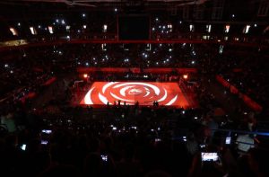 SJAJAN GEST CRVENO-BELIH: Besplatne sezonske karte za preko 700 zaposlenih u Kovid bolnicama