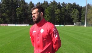 SRPSKI DEFANZIVAC U IDEALNOM TIMU SLOVENAČKOG PRVENSTVA: Jakšićeva sezona iz snova – raspitivali se bogati Ameri, a snimali ‘večiti’!