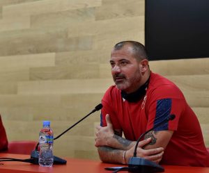 STANKOVIĆ REŠIO DILEME: Evo šta je rekao trener Crvene zvezde