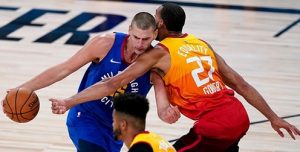 DENVER SE OBRUKAO: Juta ponovo ‘razbila’ Nagetse i povela u plej-of seriji, Jokić i ekipa u velikom problemu (VIDEO)