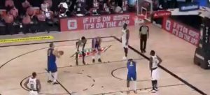 RIVALI SVE ČINE DA ISPROVOCIRAJU JOKIĆA: Beverli ispuštao krike dok je Srbin izvodio slobodna bacanja (VIDEO)