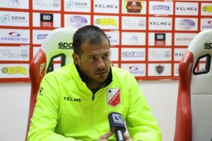 NENAD LALATOVIĆ TVRDI: ‘Iz kluba su naručili moje isključenje! Igračima su na poluvremenu pune oči suza’ (VIDEO)