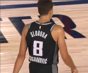 UTAKMICA ZA PAMĆENJE: Bogdan i Bjelica zaustavili kralja i Lejkerse (VIDEO)