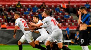 SEVILJA POTVRDILA DOMINACIJU U LIGI EVROPE: Španski klub pobedio Inter i došao do šestog trofeja u takmičenju! (VIDEO)