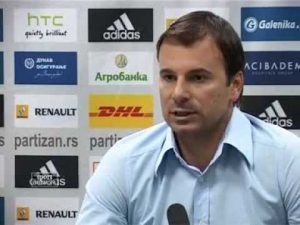 SALE STANOJEVIĆ U ENGLESKOJ: Bivši trener Partizana u Čempionšipu?!