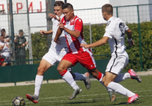 VEČITI PODELILI BODOVE: Sjajna fudbalska ‘priredba’ kadeta Zvezde i Partizana!