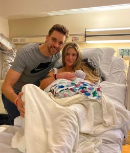 VELIČANSTVEN GEST: Pau Gasol dobio ćerku, a evo koje ime je legendarni Španac odabrao za svoju naslednicu!