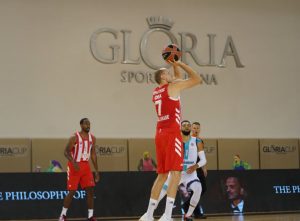 ZVEZDA UBEDLJIVA NA STARTU GLORIJA KUPA: Crveno-beli ‘razbili’ Turk Telekom