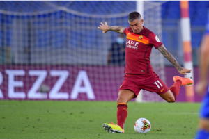 ITALIJA BRUJI O SRBINU! Aleksandar Kolarov u vezi sa udovicom kapitena Fiorentine! (FOTO)