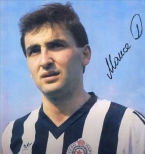 LEGENDA ŽIVI: ‘Grobari’ su ga obožavali, ‘Delije’ poštovale, na današnji dan pre 35 godina poginuo je čuveni fudbaler Partizana – Dragan Mance (VIDEO)