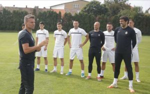 TOTALNA REKONSTRUKCIJA TIMA: Stanojević vraća još jednog bivšeg fudbalera Partizana, stiže levi bek?!