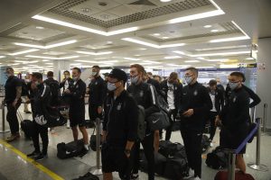 CRNO-BELA EKSPEDICIJA OTPUTOVALA U BELGIJU: Fudbaleri Partizana krenuli na ‘dvoboj’ ekipi Šarloa! (FOTO)