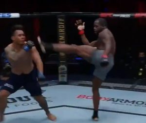 UFC IMA NOVU ‘ZVER’: Kamerunac brutalnim nokautom ostavio sve bez reči (VIDEO)