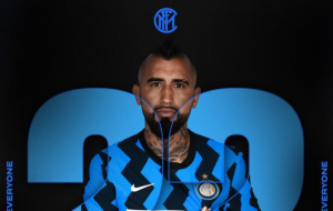 PONOVO ĆE SARAĐIVATI SA KONTEOM: Inter predstavio veliko pojačanje – Vidal na ‘Đuzepe Meaci’ do 2022. godine!