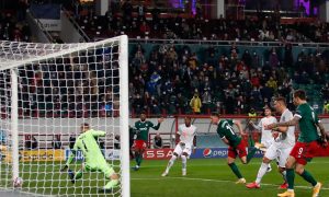 LIGA ŠAMPIONA: Nikolićeva Lokomotiva ‘pokazala zube’, ipak Bajern se u Minhen vraća sa čitavim plenom (VIDEO)