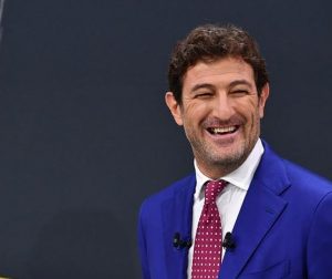 OVO ĆE SE DOPASTI NAVIJAČIMA ZVEZDE: Nakon hit reakcije na žrebu oglasio se legendarni Ćiro Ferara (FOTO)