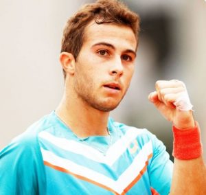 ŠOK NA ROLAN GAROSU: Vavrinku eliminisao 239. teniser sveta! (VIDEO)