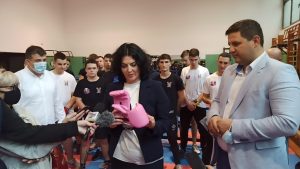 NIŠ DOBIO HALU ZA BOKS: Nenad Borovčanin nastavio sa promocijom ‘plemenite veštine’