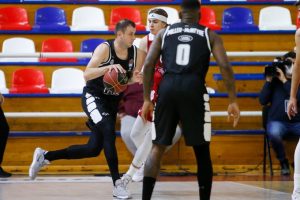 NEZADOVOLJSTVO I DALJE TRAJE: Bez obzira na pobedu, Grobari i dalje ‘grme’ – evo šta im sad smeta! (TVITOVI)