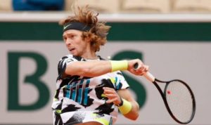 IZNENAĐENJE U TORINU: Poznat poslednji polufinalista!