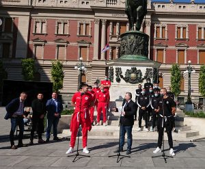 BOKSERSKA ATRAKCIJA: Okršaj ‘večitih’ na Trgu republike!