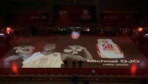 ZVEZDA OSTVARILA PRVU POBEDU U EL: Lojd i Simonović ‘uništili’ protivnika! Na početku meča emotivni opraštaj od Odža