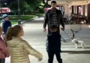 ĐOKOVIĆ NAS JE OPET OSTAVIO BEZ TEKSTA: Nole je ponovo pokazao zašto je ‘VELIKI’ – izašao na ulicu da prošeta psa, a onda… (VIDEO)