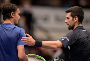 KAKVA SENZACIJA U BEČU: Italijan nadigrao srpskog asa, da li je ovo najgori Novakov meč u karijeri?