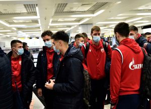 ZVEZDA ODLETELA ZA BELGIJU: U avionu nema petorice standardnih, mesta za tandem iz omladinskog tima (FOTO)