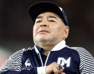 MARADONIN ADVOKAT OTKRIO ŠOKANTNE DETALJE: Ćerke su ga potkradale, svi su ga napustili!