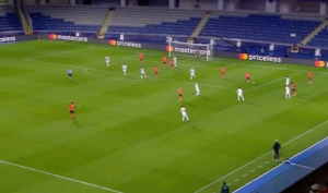 AMATERIZAM NA NAJVIŠEM NIVOU: Sramotna odbrana Mančester junajteda, ovakav gol ni petlići ne bi primili! (VIDEO)