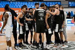 ‘RASPUSTILI SMO CEO TIM’: Novi problemi za Partizan – otišli u Italiju na meč s Venecijom, ali neće igrati!