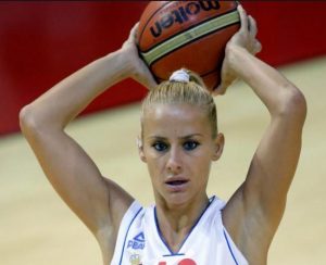 SRAMOTNI KOMENTAR MILICE DABOVIĆ: ‘Zašto Amerikanka da igra za Srbiju, i to još crnkinja?!’