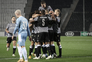 FENOMENALNI ŽIVKOVIĆ VODIO PAOK DO TRIJUMFA: Srpski fudbaler dominirao i postigao dva gola (VIDEO)