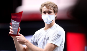 ZVEREV PROLAZI KROZ PRAVI PAKAO: Nemcu se loše piše – ruskinja tvrdi da ima snimke nasilja!