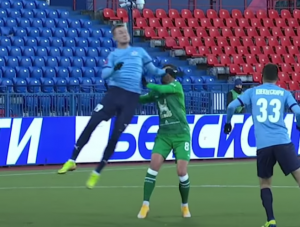 NIJE ZA ONE SA ‘SLABIJIM STOMAKOM’: Jezive scene u Rusiji – Srbin doživeo potres mozga, lekari ga pridigli a on odmah pao u nesvest! (FOTO)(VIDEO)