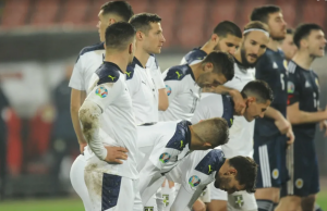 KAKVA ŠTETA: Srbija ‘prosula’ nova tri boda – Piksijevi ‘orlovi’ dominirali, pa sami sebe ‘kaznili’! (VIDEO)