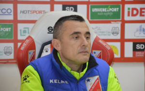 AKO NEKO POZNAJE ‘MERAKLIJE’, TO JE ON: Šarac poručuje – ‘Protiv Radničkog su uvek zanimljivi mečevi’