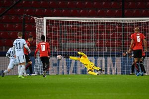 LIGA ŠAMPIONA: Čelsi i Sevilja u finišu došli do trijumfa i plasmana u osminu finala! (VIDEO)