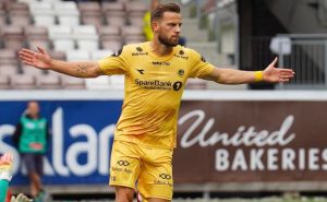 ZVEZDA OSTALA ‘KRATKIH RUKAVA’: Velika želja crveno-belih karijeru nastavlja u Engleskoj!