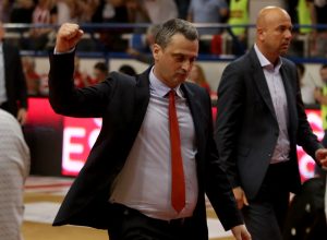 DEJAN RADONJIĆ PRED DEBI: ‘Koncentrisanom i odgovornom igrom do pobede!’