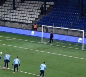 GOLMANU SE SMEJE CELA RUSIJA: Pogledajte šta je želeo da uradi čuvar mreže Krile Sovjetov! (VIDEO)