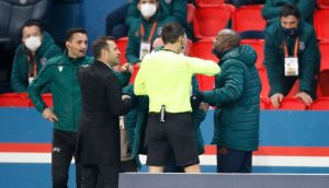 ‘PRVI PUT SAM SEBE VIDEO U TOM STANJU’: Oglasio se trener kog je sudija rasistički vređao na meču PSŽ – Bašakšehir