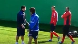 HAOS U KLUBU BIVŠEG TRENERA ZVEZDE: U strahu od besnih navijača, predsednik zvao vojnu policiju da ih čuva