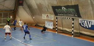 SOCCER ZLATNA LIGA: Ubedljiv trijumf Parking servisa, ‘pauci’ brojali čak do 13!