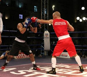 BOKSERSKI SPEKTAKL: Sudar ‘večitih’ rivala zakazan je za 28. decembar!